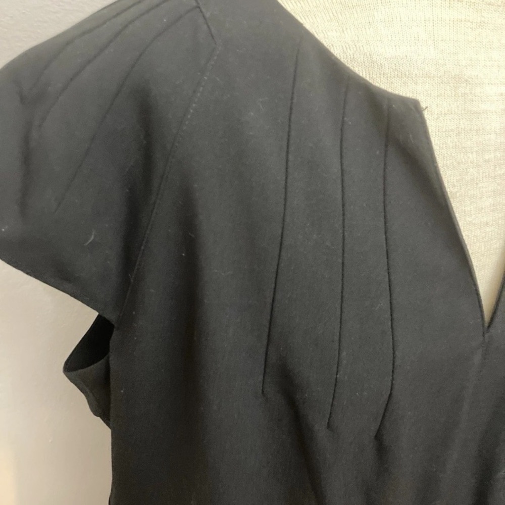 5-10 Calvin Klein Black suiting Dress Goldtone Hardware 16w NWT - Picture 3 of 7